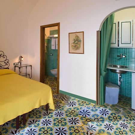 La Caravella Di Positano - Relais, Beach & Residences Экстерьер фото