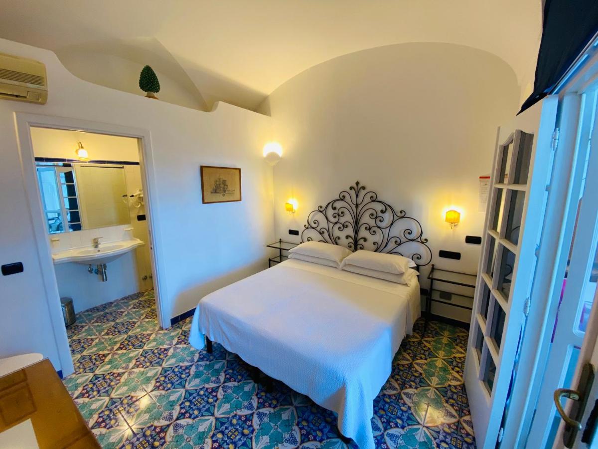 La Caravella Di Positano - Relais, Beach & Residences Экстерьер фото