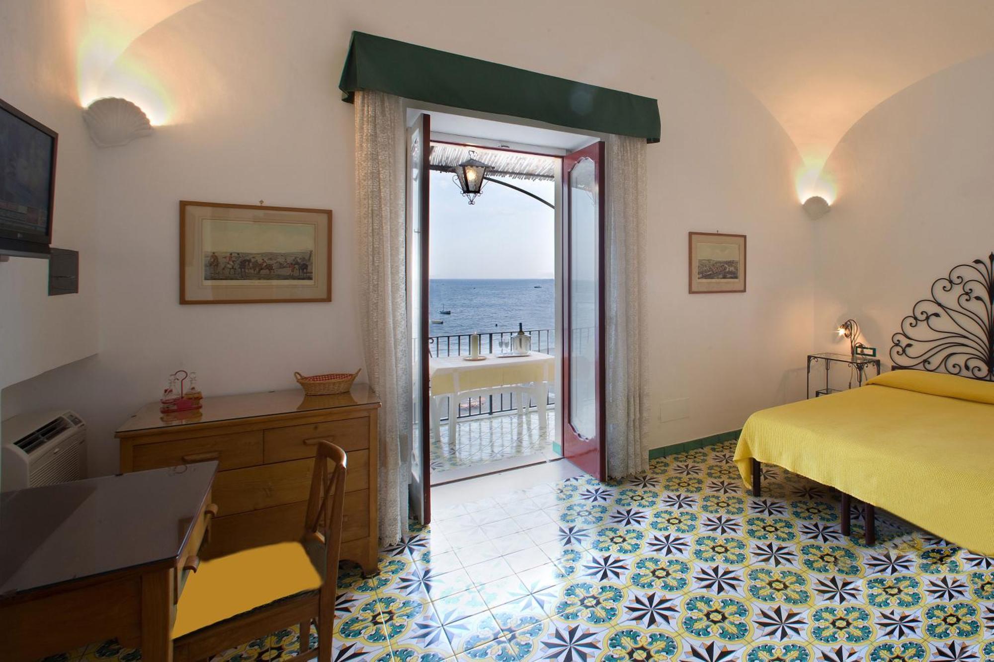 La Caravella Di Positano - Relais, Beach & Residences Экстерьер фото