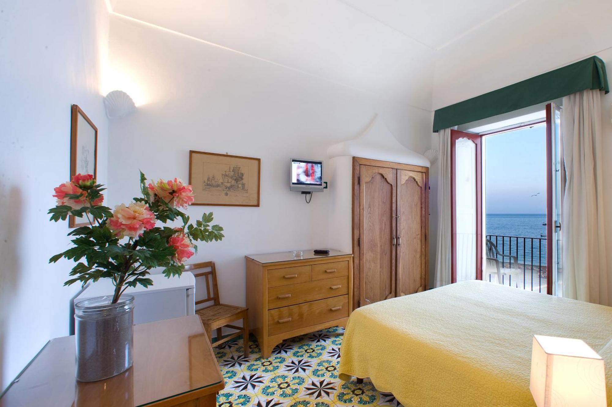 La Caravella Di Positano - Relais, Beach & Residences Экстерьер фото